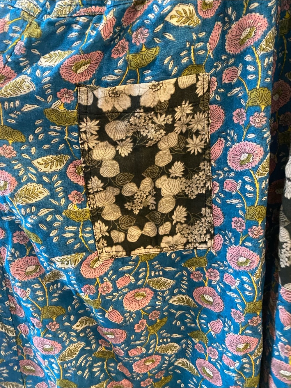NATURAL LIFE Blue Floral Maxi jumpsuit with Black Contrast Pockets - Picture 4 of 9